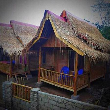 טטבאטו Tereng Wilis Bungalows מראה חיצוני תמונה