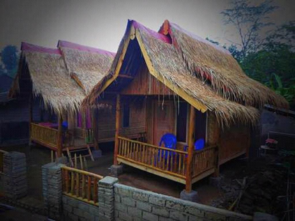 טטבאטו Tereng Wilis Bungalows מראה חיצוני תמונה